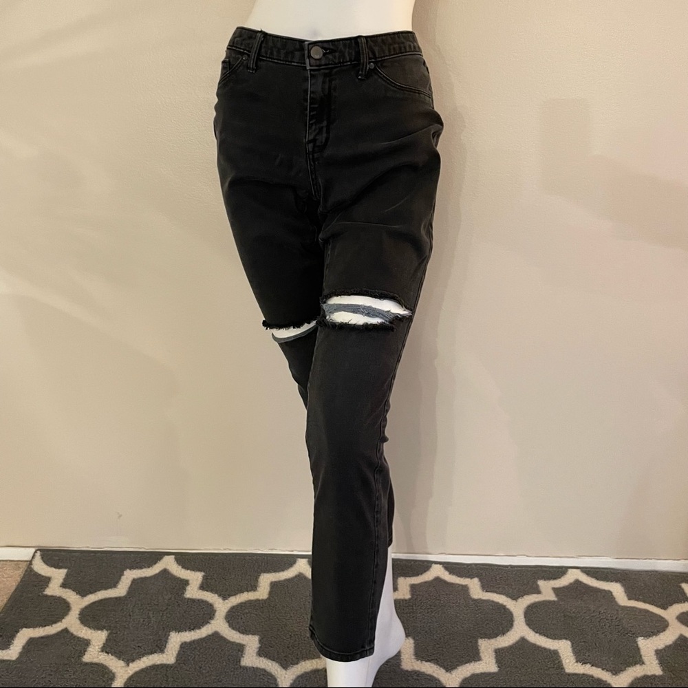 Black Skinny Jeans distressed